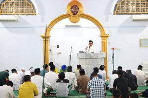 Khotbah 1 Ramadan, Danny Pomanto Tekankan Pentingnya Jadikan Puasa untuk Melatih Jiwa Pemimpin dan Disiplin