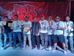 Rayakan HUT RI dengan Pesta Rakyat
