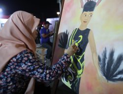 F8 Tumbuhkan Kecintaan Masyarakat Akan Seni Lewat Live Painting 