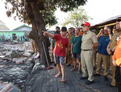 Tinjau Lokasi Kebakaran di Baji Gau Makassar, Danny Sampaikan Dukungan untuk Korban