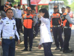 Dishub Masifkan Pengawasan Parkir di Bahu Jalan
