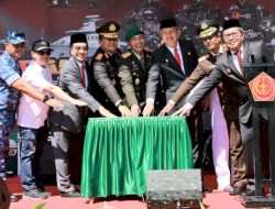 Wali Kota Makassar Danny Pomanto Harap Masyarakat Berbahagia TNI Lebih Merakyat