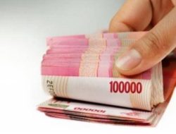 Disnaker Makassar Umumkan Kenaikan UMK Sebesar Rp3,6 Juta