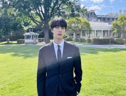ARMY Tetap Antusias Rayakan Ultah Jin BTS Walau Sedang Jalani Wamil