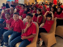 Rayakan Christmas Lights On, Hotel Claro Makassar Hadirkan 50 Anak Yatim dari Panti Asuhan Murni