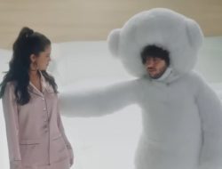 Garis Waktu Selena Gomez dan Benny Blanco