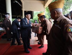 Danny Pomanto Serahkan Bantuan untuk Legiun Veteran 