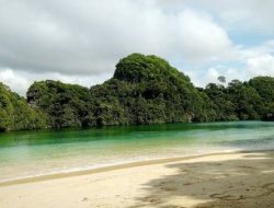 Pesona Pulau Sempu Malang yang Menakjubkan
