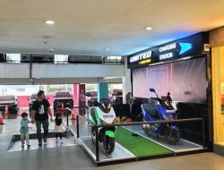 Charging Station United E-Motor Kini Tersedia di Mall Ratu Indah Makassar