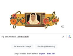 Profil Lengkap Aminah Cendrakasih, Perempuan Berkerudung yang Muncul di Google Doodle Hari Ini
