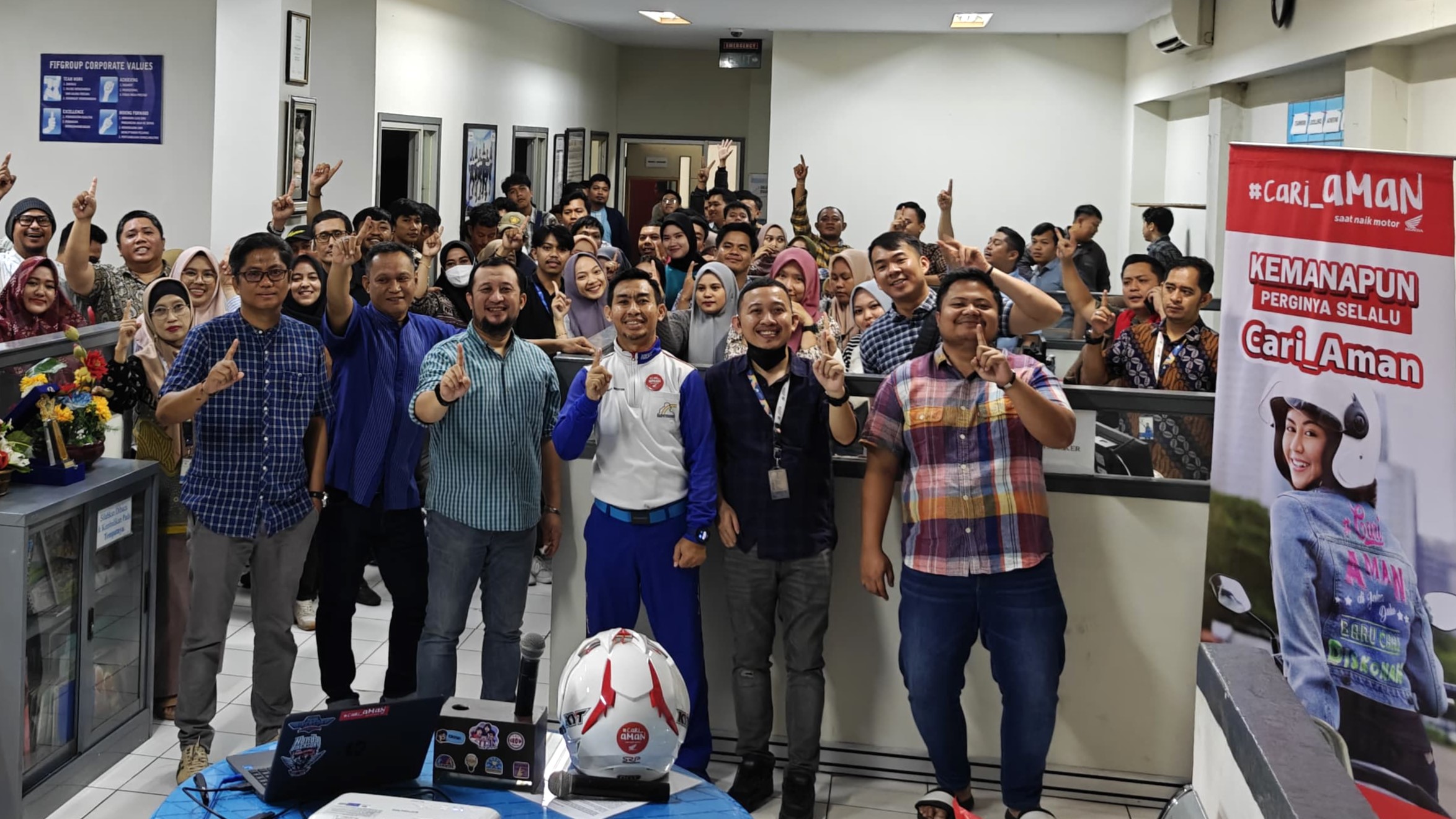 Astra Motor Sulsel Konsisten Perkuat Kemampuan Berkendara Karyawan Lewat Kegiatan Cari Aman for Company Astra Motor