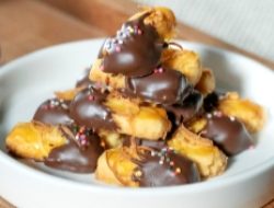 Hindari Makanan Keju dan Coklat saat Sahur maupun Berbuka