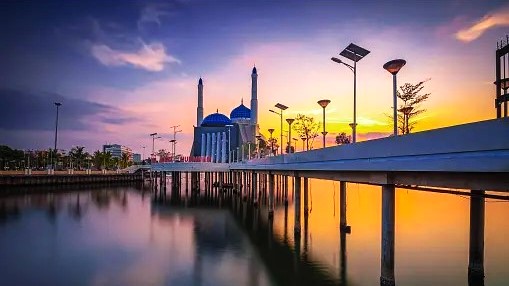 Masjid-Terapung-Makassar - ok Ngabuburit