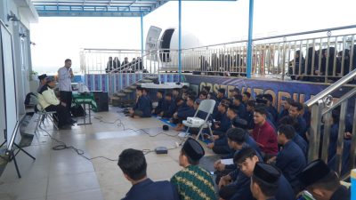 Unismuh Makassar Gelar Pengajian Bersama Mahasiswa Ulama Tarjih Muhammadiyah