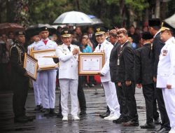 Danny Pomanto Terima Penghargaan Penyelenggaraan Pemerintah Daerah
