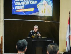 Prof Karta Jayadi Paparkan Konsep UNM Humanis ke Pascasarjana