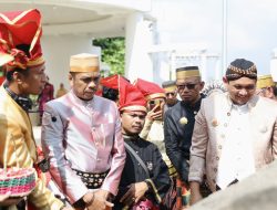 Hadir Haul ke 354 Sultan Hasanuddin, PJ Sekda Firman Pagarra Undang Para Raja Hadiri F8 Makassar