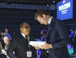 Danny Pomanto Berbagi Pengalaman Bangun Kota Makassar Lewat Program Lorong Wisata dalam Mayor Forum WCS 2024