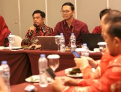 Firman Pagarra Hadiri Evaluasi SAKIP Kementerian PANRB