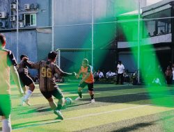 Danny Pomanto Tunjukan Bentuk Kecintaan ke Sepak Bola dengan Ikut Bermain dalam Adhyaksa Cup 2024