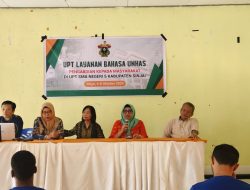UPT Layanan Bahasa Unhas Adakan Pengabdian Masyarakat di Sinjai