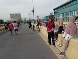 Unggah Momen di Car Free Day, Ini Inspirasi Foto Estetik Yang Bisa Kamu Tiru