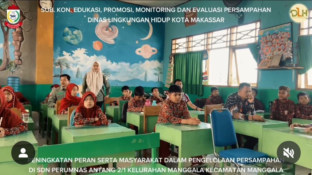 DLH Makassar Kunjungi SD Perumnas Antang, Ajak Siswa Budayakan Pilah Sampah 
