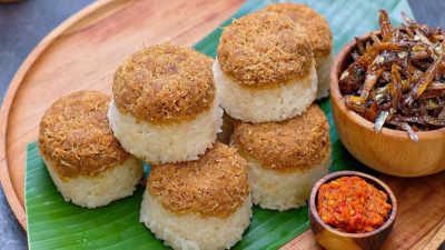 7 Makanan Kaki Lima Khas Makassar yang Wajib Dicoba