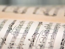 Tangga Nada Musik Tradisional Sulawesi Selatan dan Modern Ternyata Beda, Cek Faktanya!