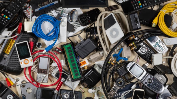 Kepala DLH Makassar Ingatkan Masyarakat Bahaya Sampah Elektronik