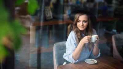 Kopi dan Kolaborasi: Budaya Warkop yang Tetap Relevan Untuk Gen Z   
