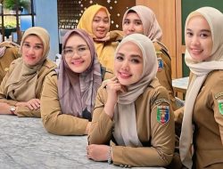 Filosofi Warna Khaki: PDH ASN yang Tak Lagi Dipakai Guru