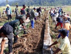 Revitalisasi Tradisi Gotong Royong dalam Konservasi Lingkungan di Sulawesi Selatan   