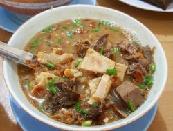 Coto Makassar: Menu Sahur Bergizi Khas Sulsel yang Kaya Protein