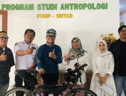Inspiratif: Cara Dosen Antropologi Ini Memperkenalkan Diri di Kampus Baru