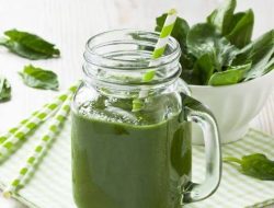 Berat Badan Naik Usai Lebaran, Ini 6 Resep Jus Detox untuk Turunkan Lemak