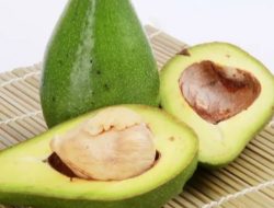 Dari Dapur ke Kecantikan: 6 Alasan Kamu Wajib Konsumsi Alpukat Setiap Hari!