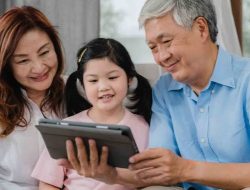 Resmi Berlaku! Anak Tak Bebas Lagi Akses Digital Tanpa Izin Orang Tua