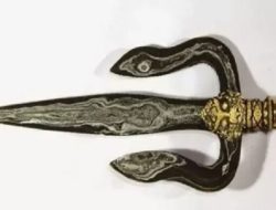 Senjata Tradisional Khas Sulsel yang Estetik, Begini Fungsinya!