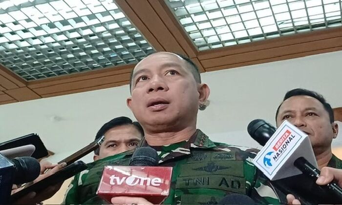 Mayjen TNI (Purn) TB Hasanuddin, anggota Komisi I DPR RI dari Fraksi PDIP.