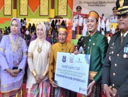 Bank Sulselbar Cabang Enrekang Serahkan Drum Truck Sampah untuk Dukung Pengelolaan Kebersihan