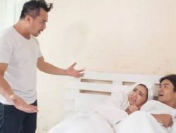 Puber Kedua: Cinta yang Menggoda, Tapi Berujung Perceraian