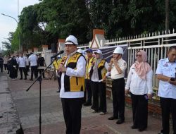 Ratusan Petugas Dikerahkan Bersihkan Saluran Air Makassar