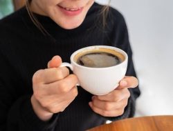 Budaya Ngopi Bikin Mulas? Ini Rahasia di Baliknya