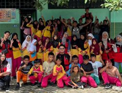 Edukasi Karakter dan Lingkungan: Mahasiswa KKN-T 115 Unhas Sasar Siswa SDN 42 Parepare