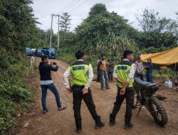 Pemuda Latimojong Kecam Pemalangan Jalan Masmindo