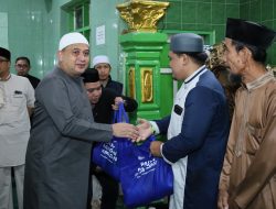Munafri Arifuddin Perkuat Kepedulian ke Pekerja Keagamaan