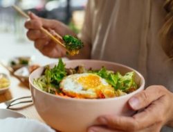 Mengapa lonjakan berat badan sering terjadi saat Lebaran?