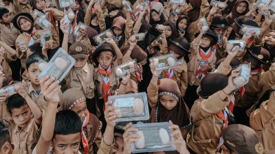 GERAKAN MAKAN DUA TELUR SEHARI, ELLA BAYAO KONSISTEN BANGUN GENERASI CERDAS DAN SEHAT