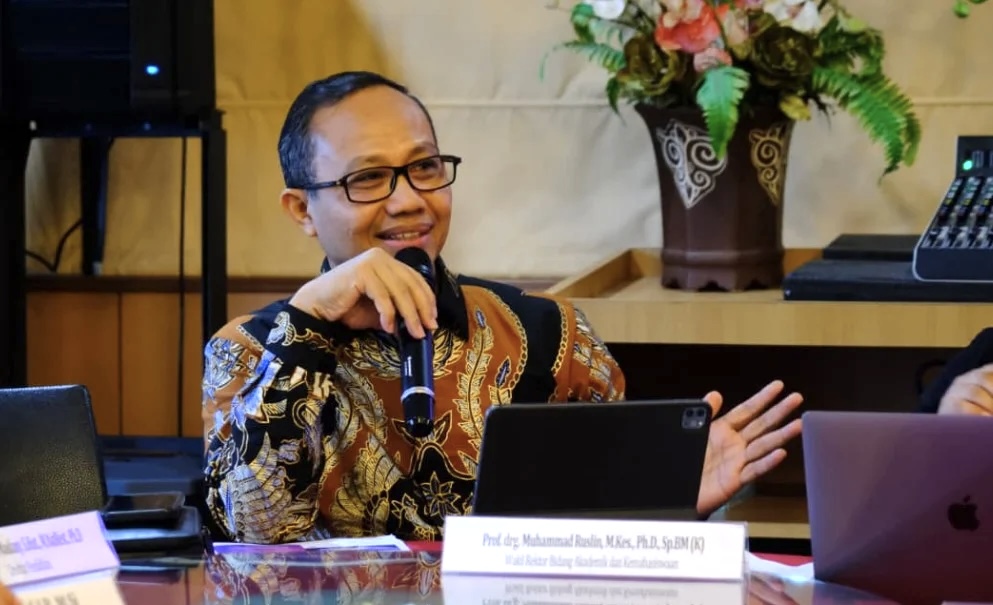 Prof. drg. Muhammad Ruslin, M.Kes., Ph.D., Sp.BM(K)